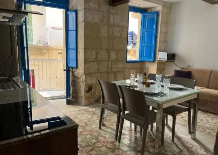 Nazzarena House - Valletta